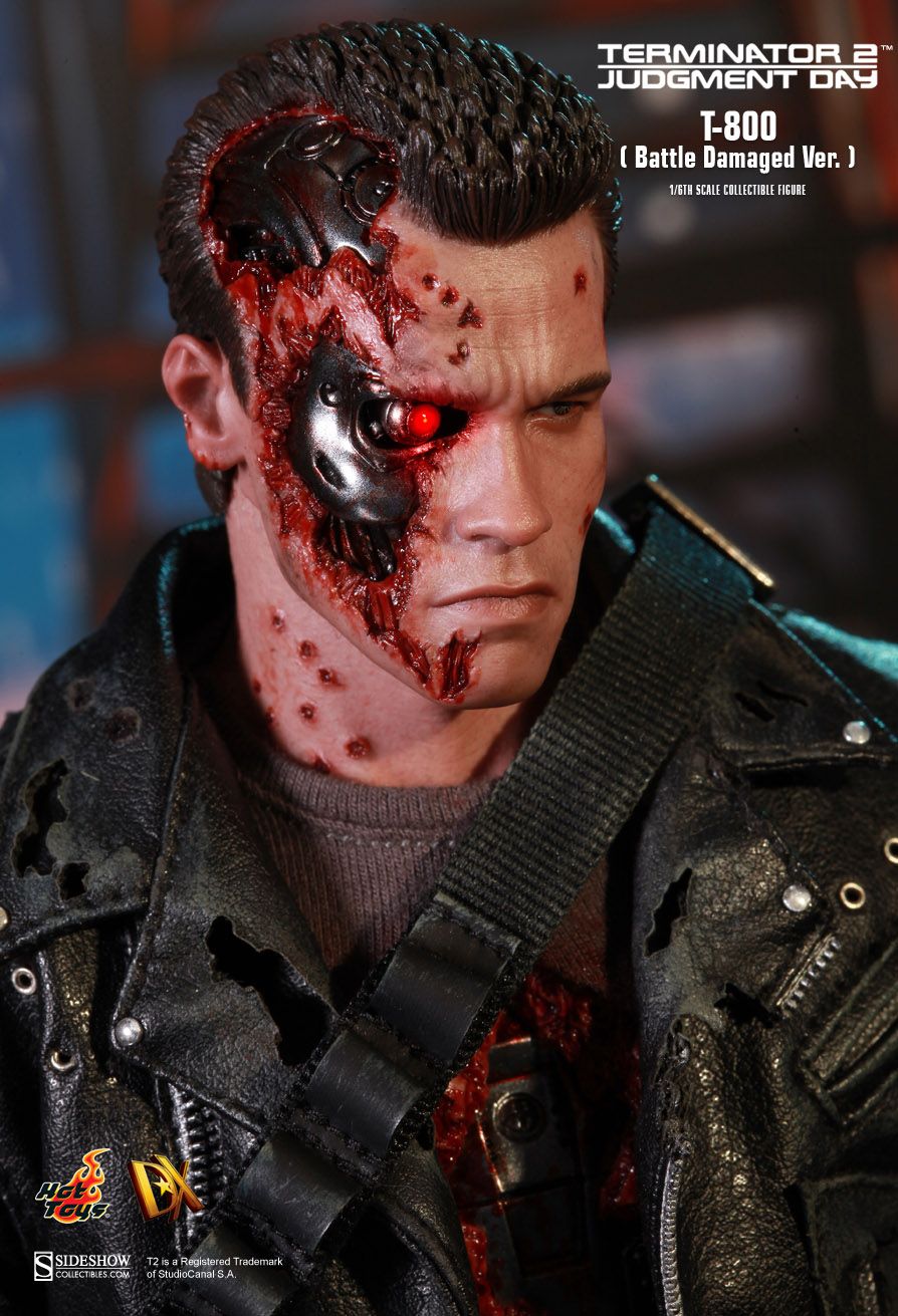 JualHotToys.com Toko JUAL HOT TOYS T-800 TERMINATOR Battle Damaged DX13 1/6 Movie Action Figure Harga Murah - MISB Produk Distributor Resmi Jakarta Indonesia