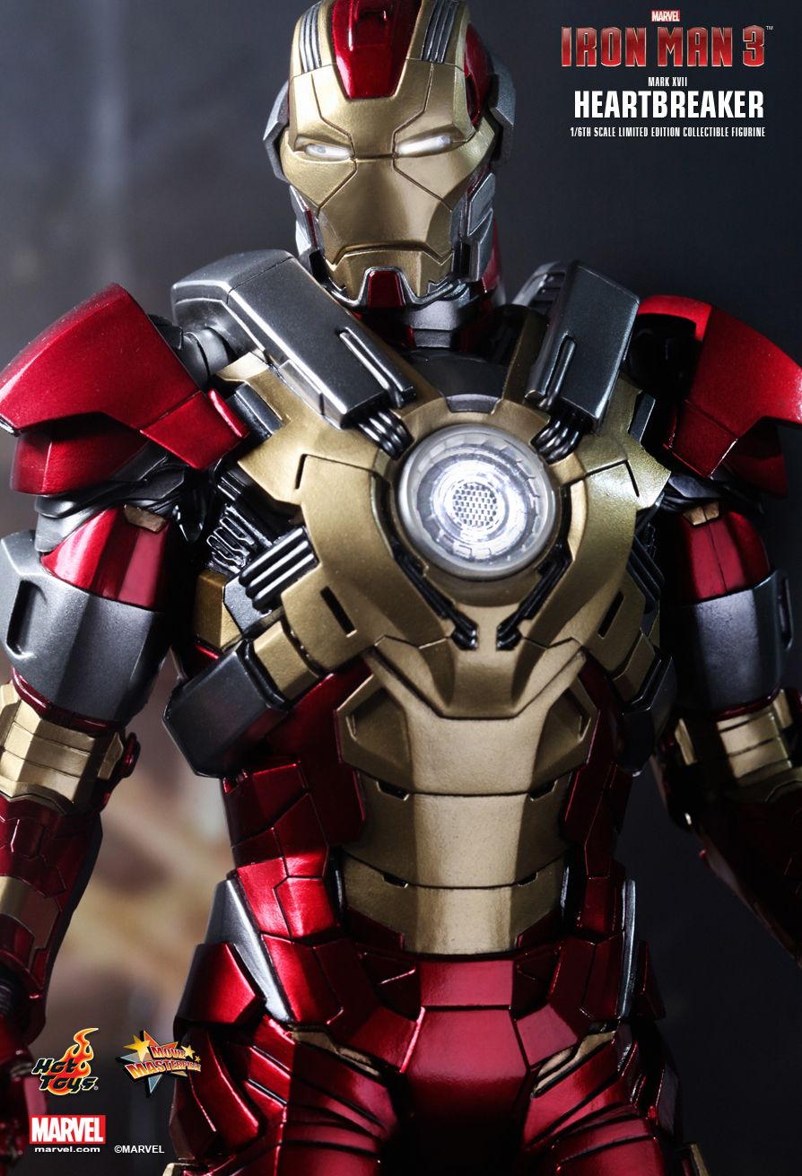 JualHotToys.com Toko JUAL HOT TOYS THE MANDARIN Iron Man MMS211 1/6 Movie Action Figure Harga Murah - MISB Produk Distributor Resmi Jakarta Indonesia