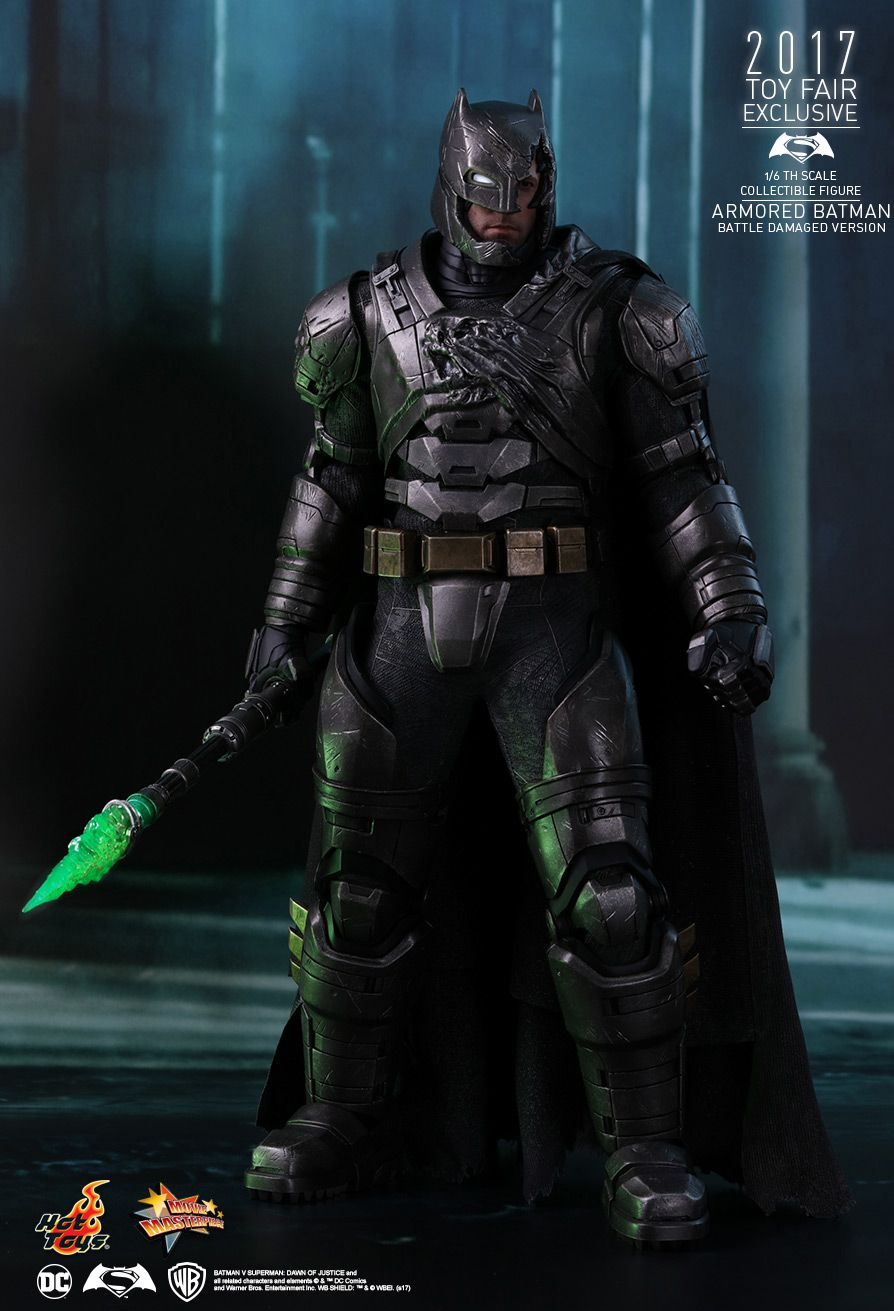 JualHotToys.com Toko JUAL HOT TOYS Armored Batman Battle Damaged BVS MMS417 1/6 Movie Action Figure Harga Murah - MISB Produk Distributor Resmi Jakarta Indonesia