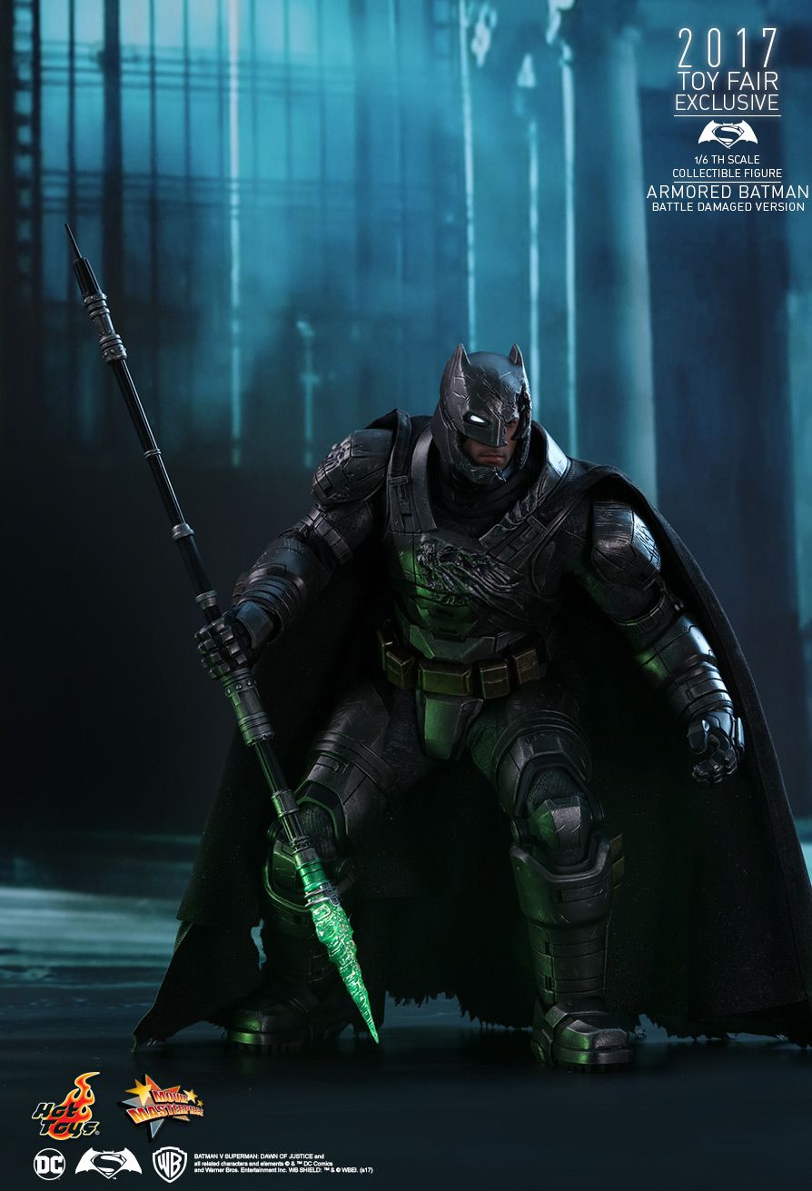 JualHotToys.com Toko JUAL HOT TOYS Armored Batman Battle Damaged BVS MMS417 1/6 Movie Action Figure Harga Murah - MISB Produk Distributor Resmi Jakarta Indonesia